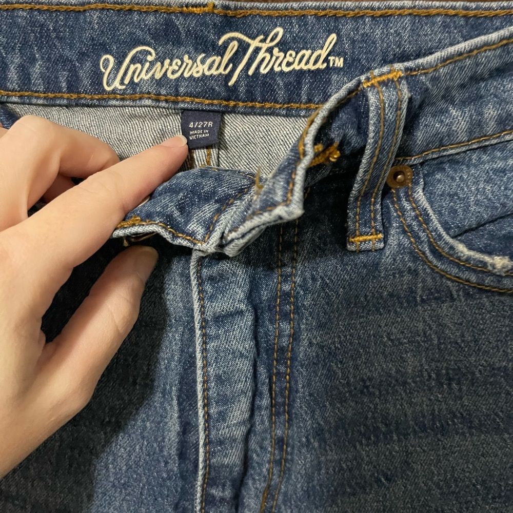 Universal Thread Jeans - Picture 2 of 3